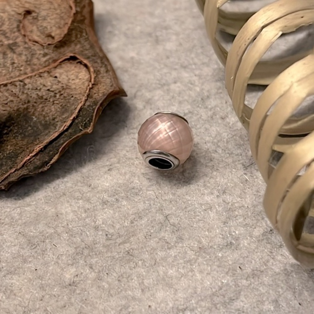 PANDORA Petite Facets Charm with Pink Zirconia Authentic Silver Sparkling - Picture 9 of 11